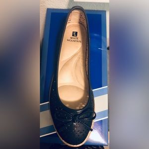Women’s slip on shoes